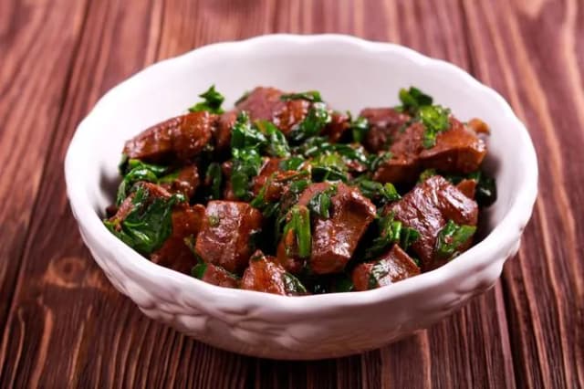 Ile smażona wątróbka może leżeć w lodówce? Uniknij niebezpieczeństwa Ile smażona wątróbka może leżeć w lodówce? Uniknij niebezpieczeństwa