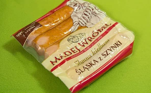 Ile kalorii ma kiełbasa śląska? Zaskakujące różnice w kaloryczności Ile kalorii ma kiełbasa śląska? Zaskakujące różnice w kaloryczności